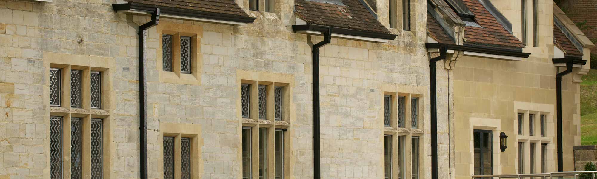 Aluminium Rainwater Downpipes and Hoppers
