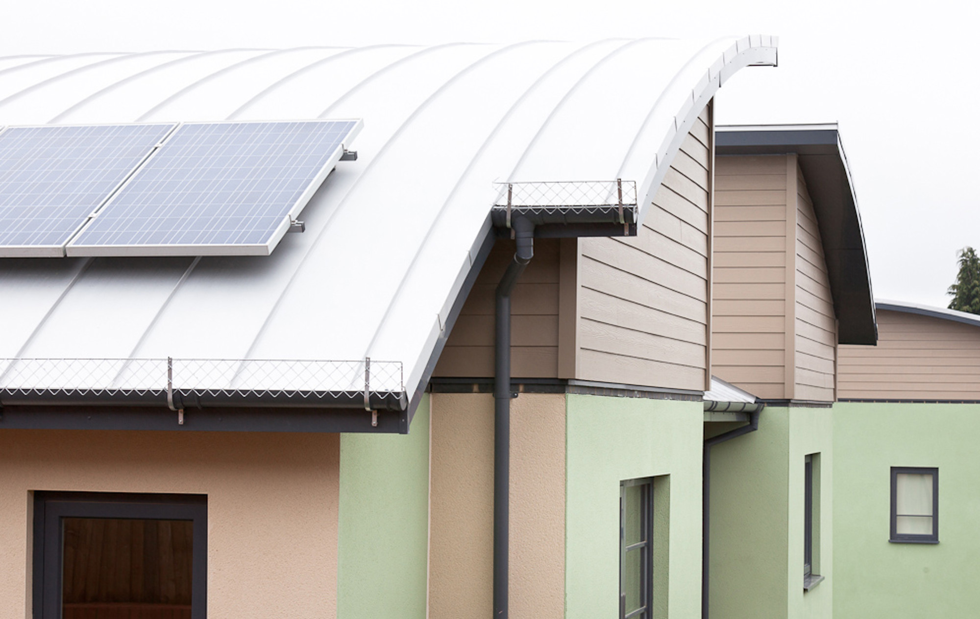 Aluminium guttering by Marley Alutec oaks and acorns luton