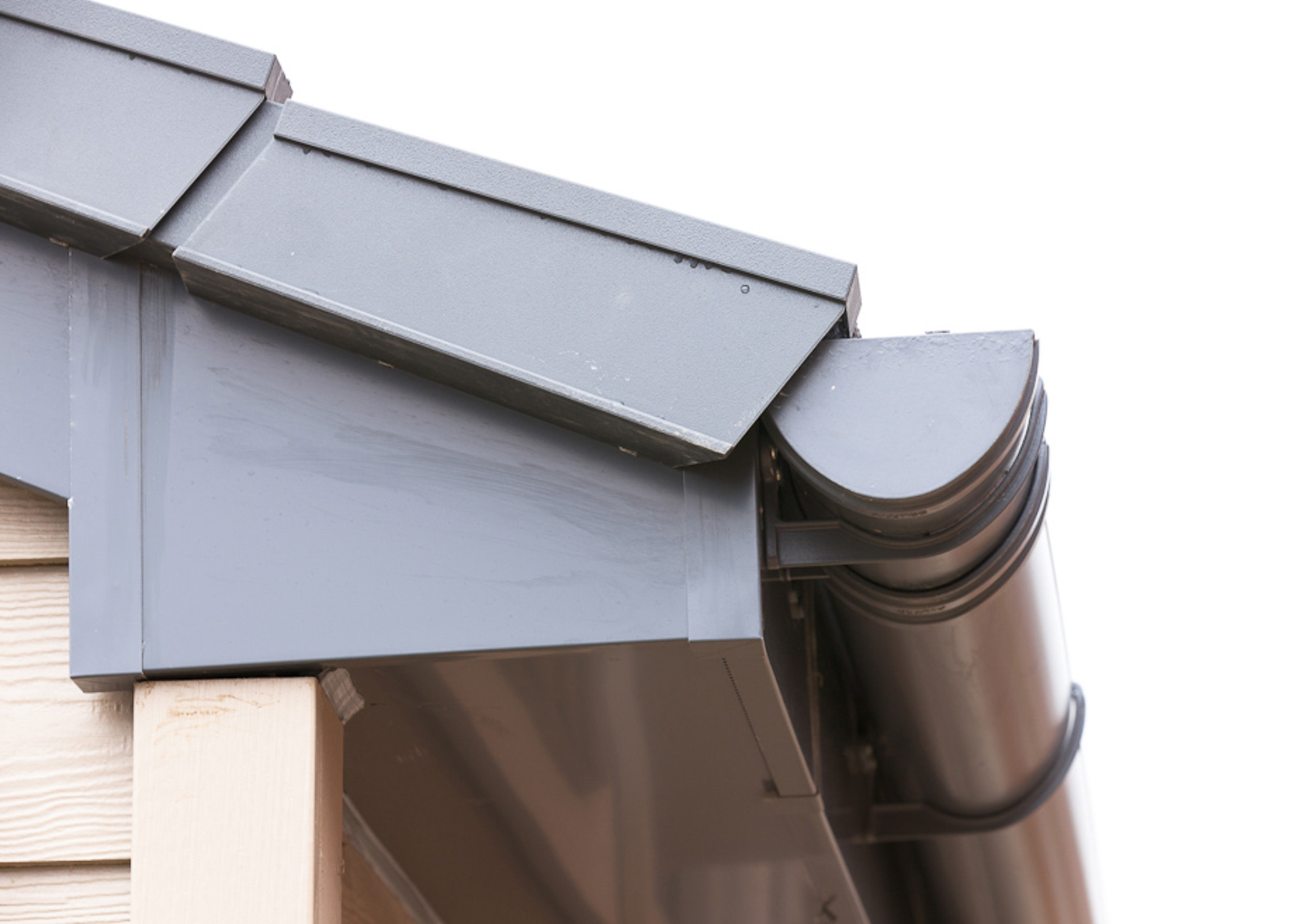 Aluminium guttering by Marley Alutec oaks and acorns luton