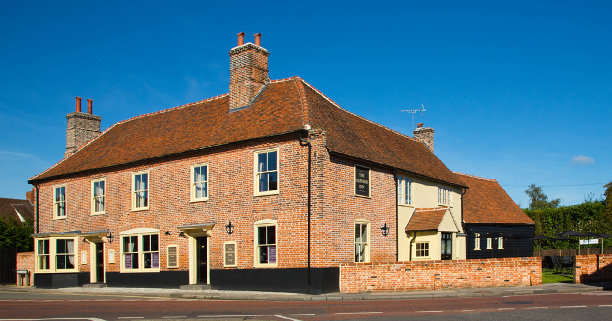 Aluminium guttering by Marley alutec Harvard Inn Essex