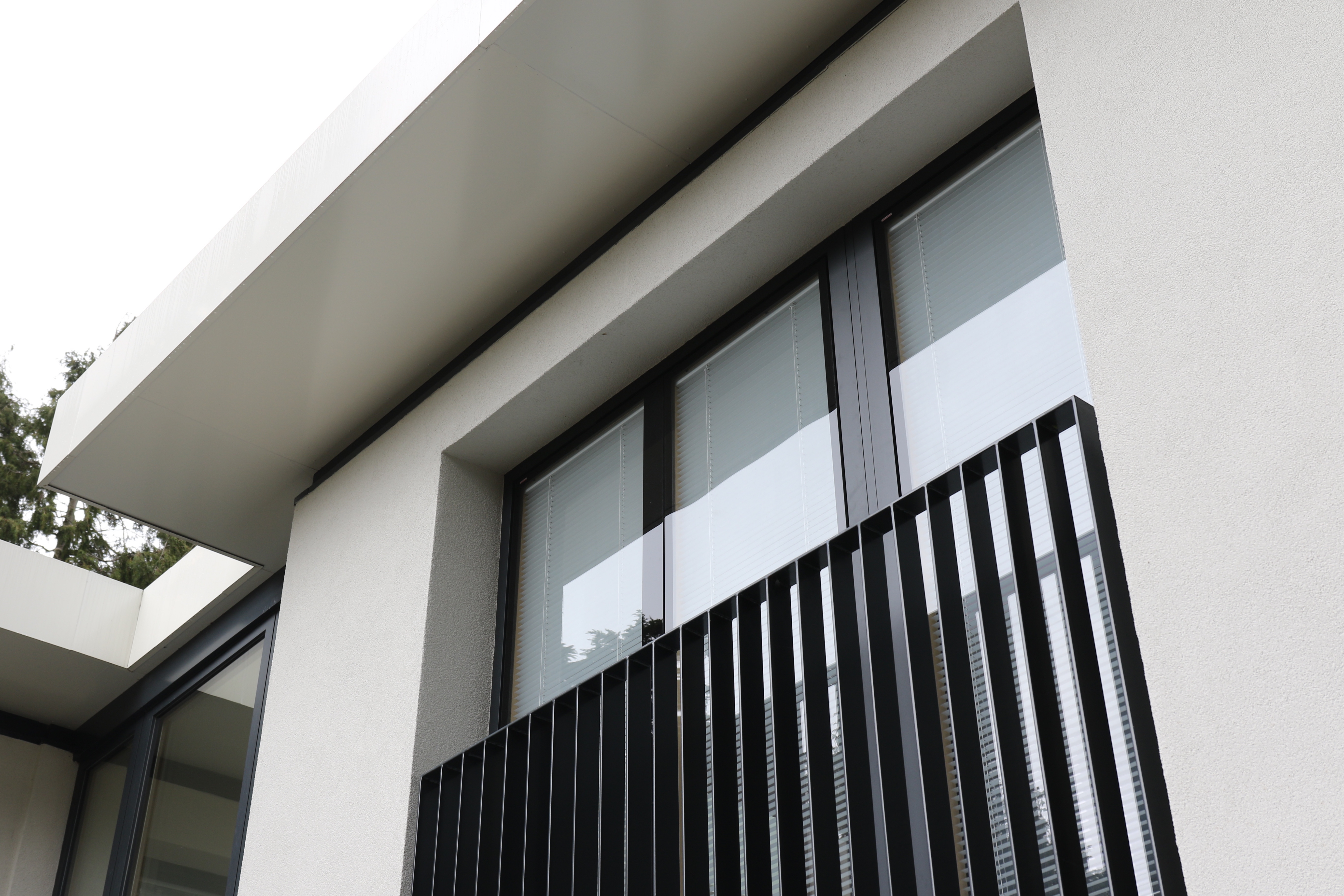 MARLEY ALUTEC PROVIDES BESPOKE HIDDEN FIXING SOLUTION